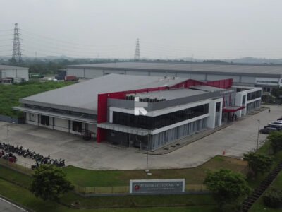 PT Sarimelati Kencana Tbk